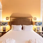 Bed & Breakfast Dear - Bordalo Palace Chiado