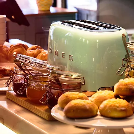 Dear - Bordalo Palace Chiado Oda ve Kahvaltı Lisboa