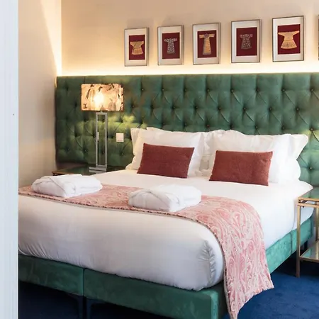 Bed & Breakfast Dear - Bordalo Palace Chiado