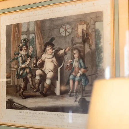 Dear - Bordalo Palace Chiado Oda ve Kahvaltı