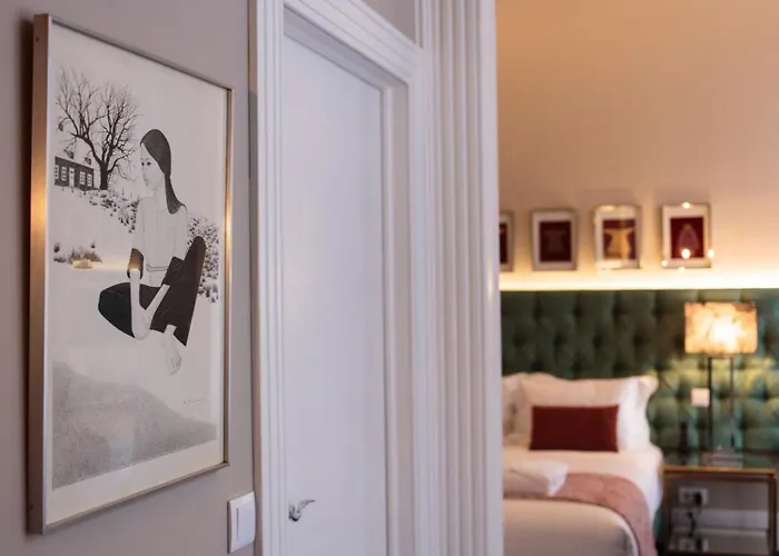 B&B Dear - Bordalo Palace Chiado 4*